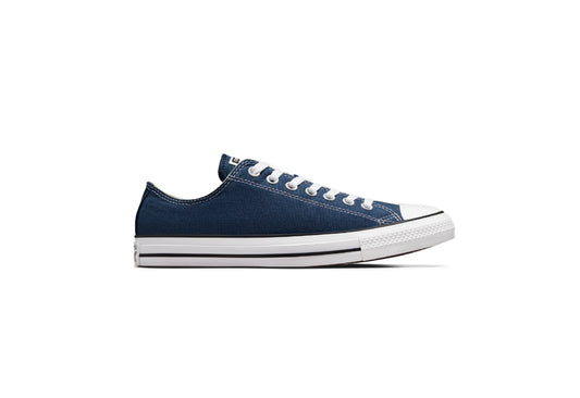 Converse Chuck Taylor All Star Low Top Canvas Sneaker, Navy (Men)