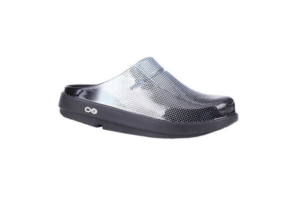 OOFOS OOcloog Clog, Pixel Platinum (Men)