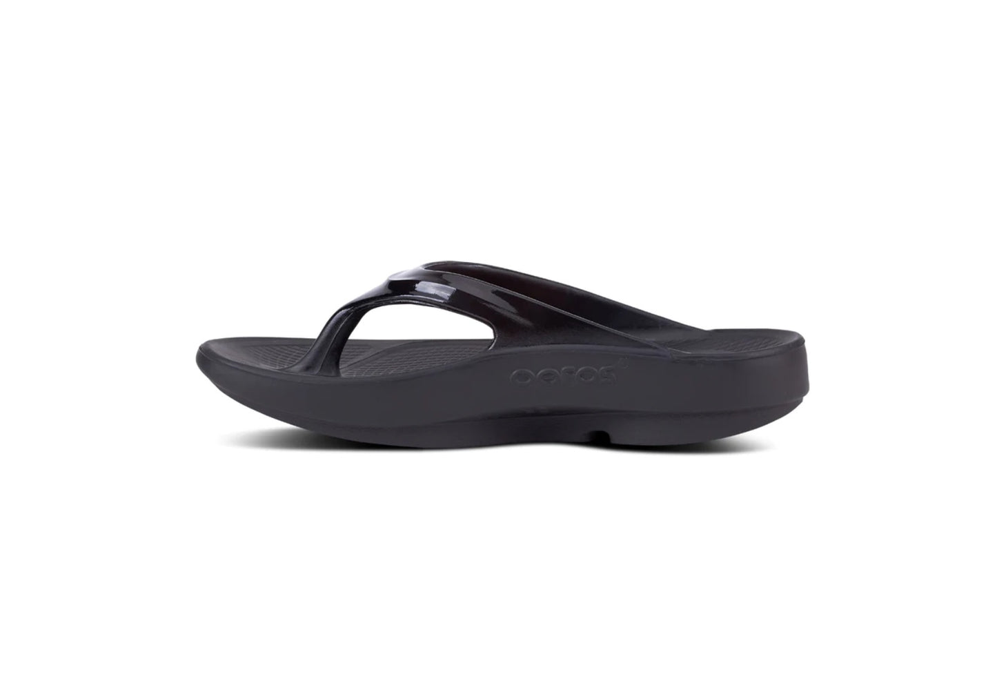 OOFOS Women's OOlala Sandal, Black