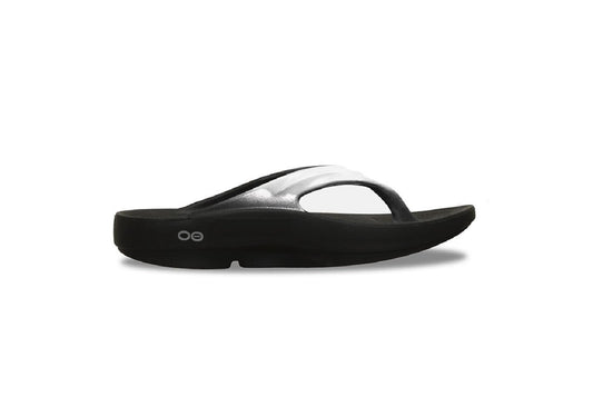 OOFOS Women's OOlala Sandal, Cloud