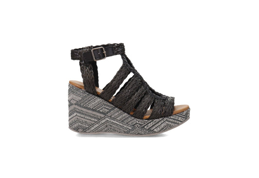 Blowfish Malibu Women's Pazazz Sandals, Black Sunny Weave