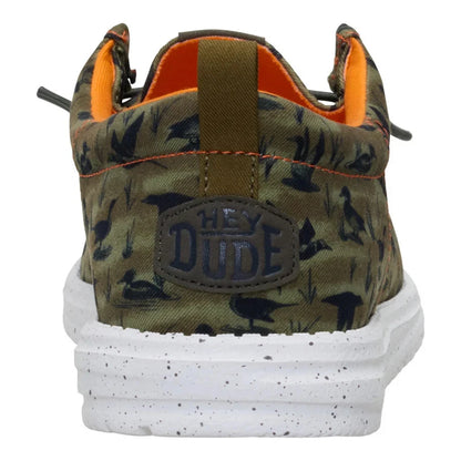 Hey Dude Men's Wally Funk Duck Print Dark Olive/Multi
