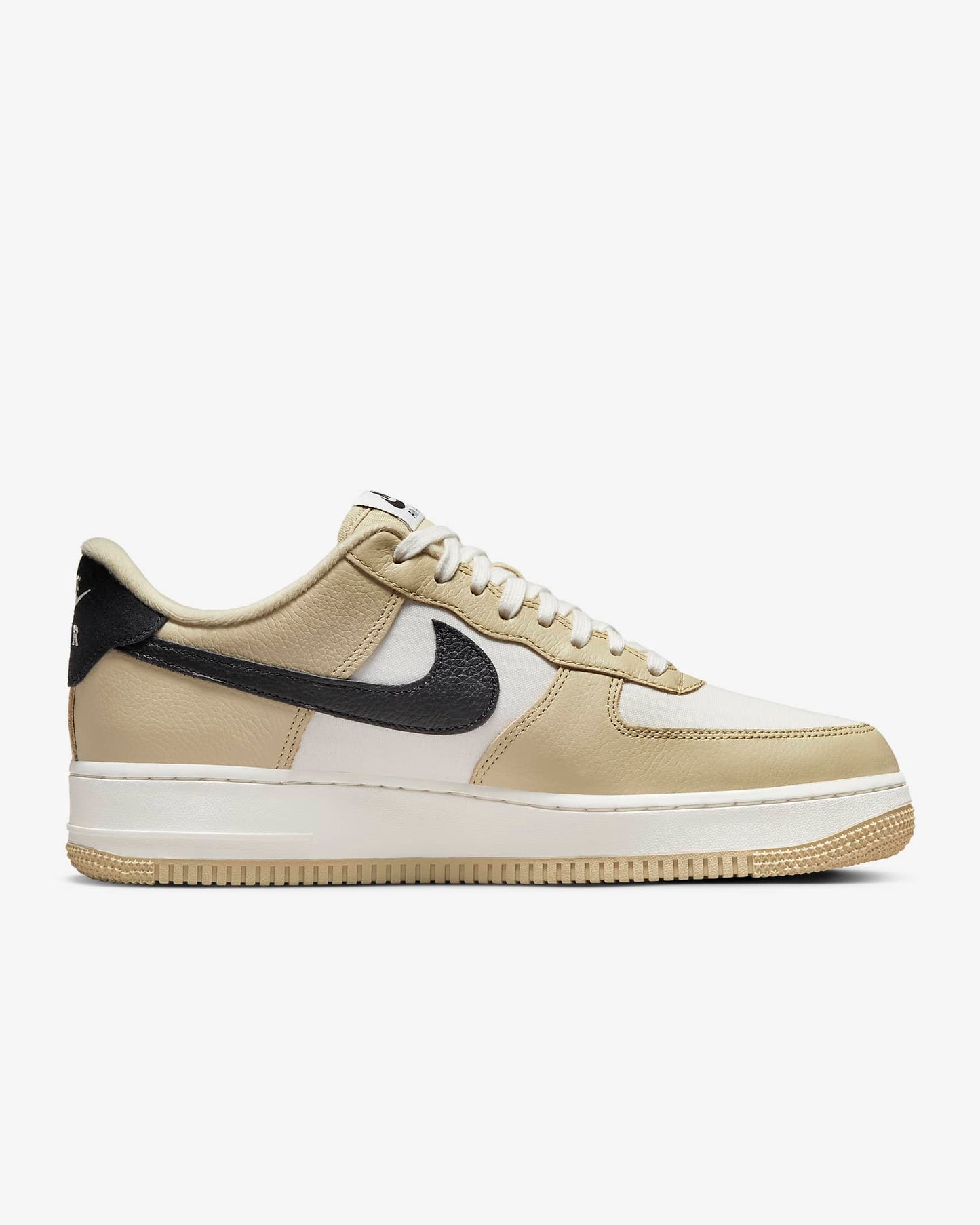 Nike Men's Air Force 1 Low '07 LX